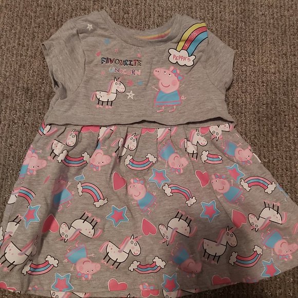 PeppaPig Dress for 12-18mth old - Picture 2 of 4
